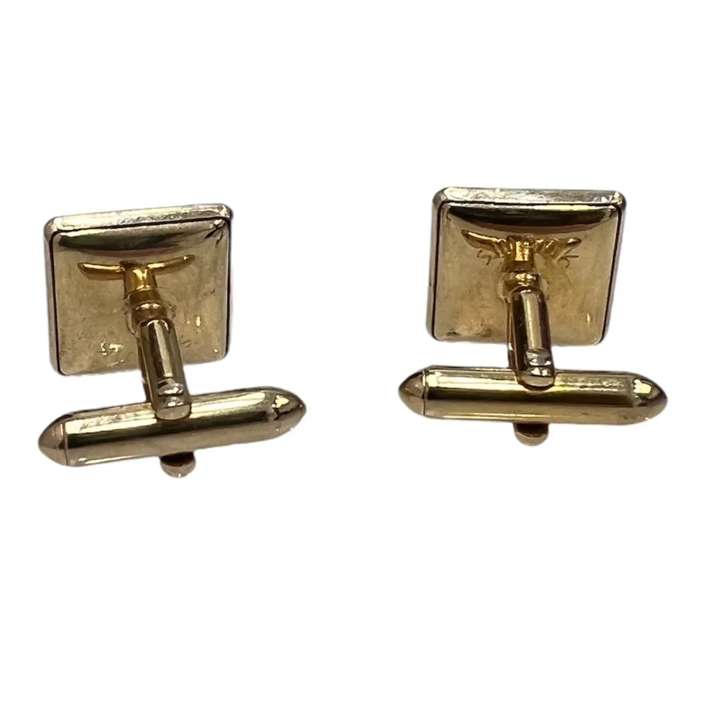 VINTAGE SWANK GOLD TONE & BLACK ENAMEL SQUARE CUFFLINKS & SHIRT STUDS